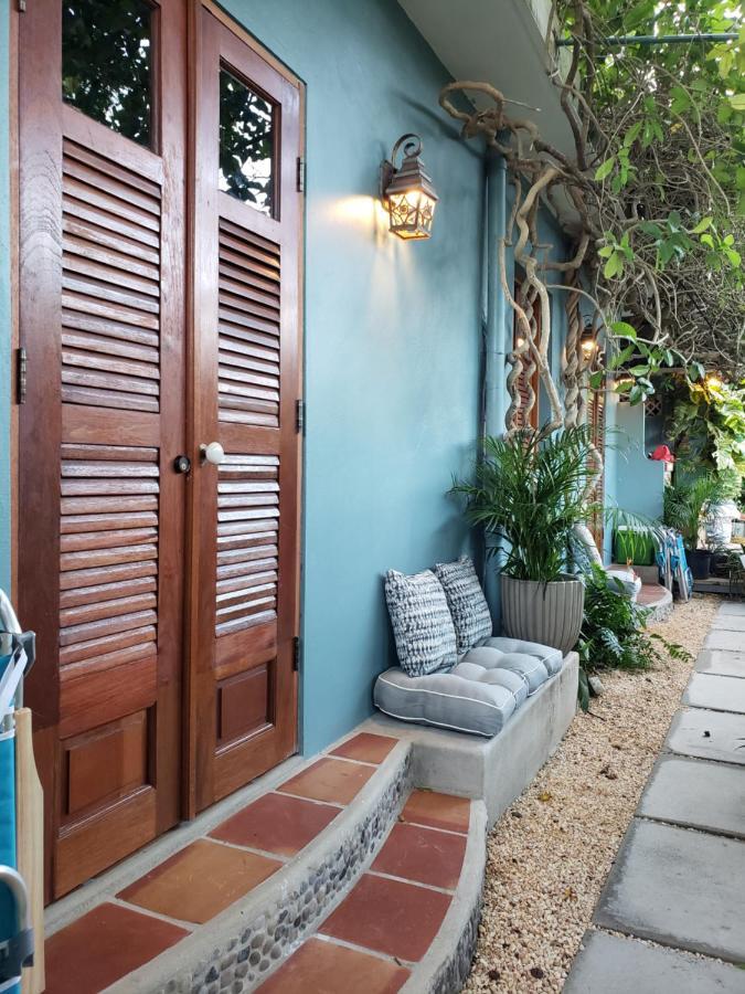 Puertas Bed and Breakfast Vieques Buitenkant foto